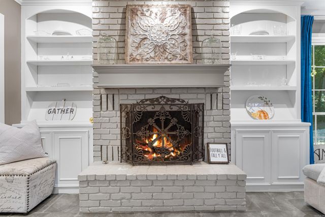 24 Evergreen Court, Little Rock, AR 72227