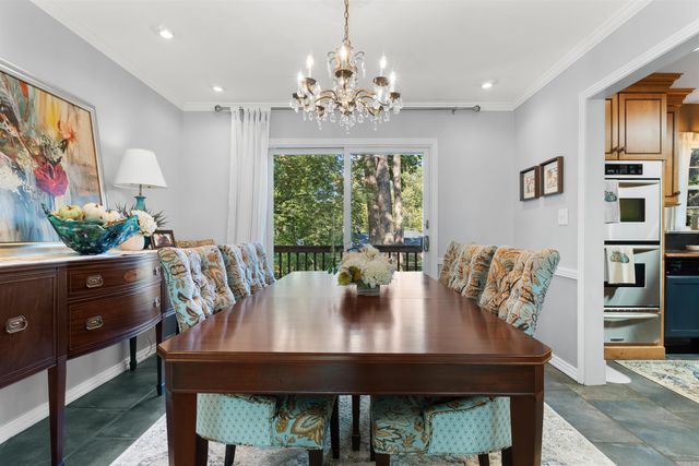 24 Evergreen Court, Little Rock, AR 72227