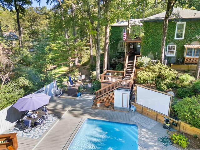 24 Evergreen Court, Little Rock, AR 72227