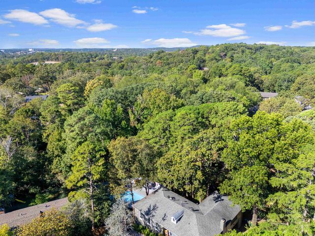 24 Evergreen Court, Little Rock, AR 72227