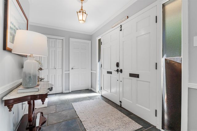 24 Evergreen Court, Little Rock, AR 72227