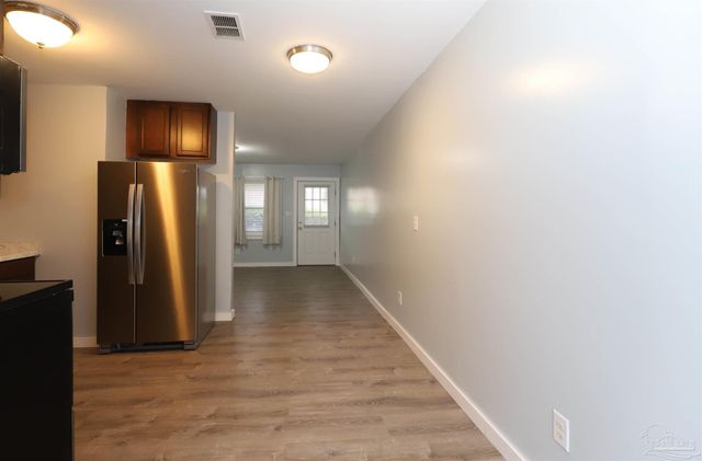 118 Shirley Dr, Gulf Breeze, FL 32561