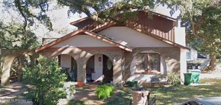 608 Magnolia Avenue, Ocean Springs, MS 39564