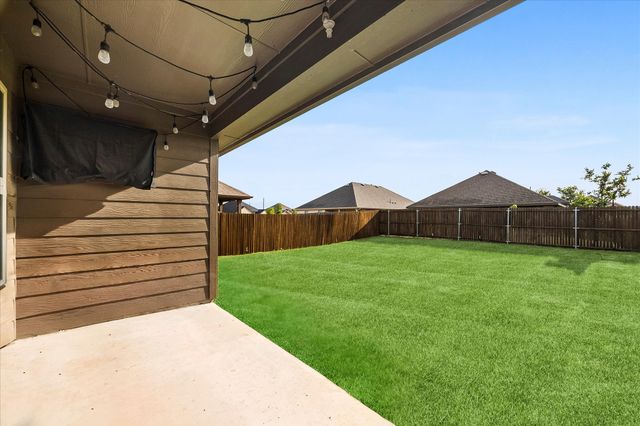 1003 Stage Coach Lane, Princeton, TX 75407