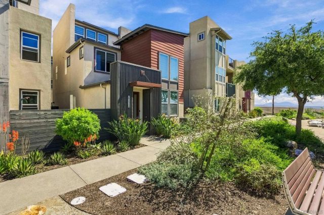 2174 Element Way, Chula Vista, CA 91915