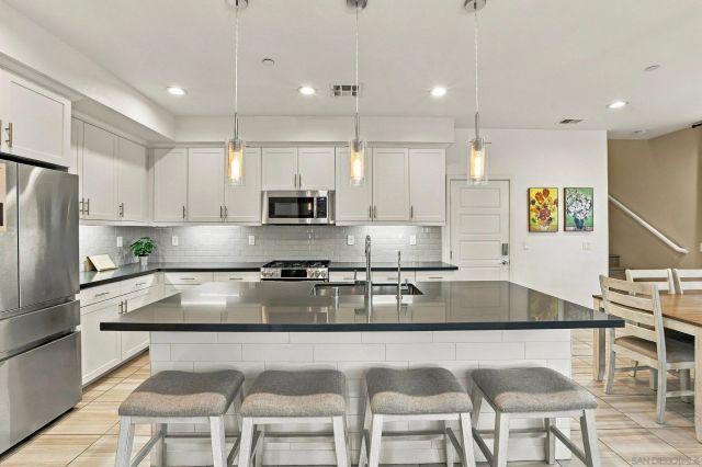 2174 Element Way, Chula Vista, CA 91915