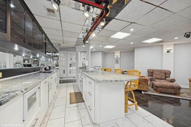 20842 N Heather Court, Kildeer, IL 60047