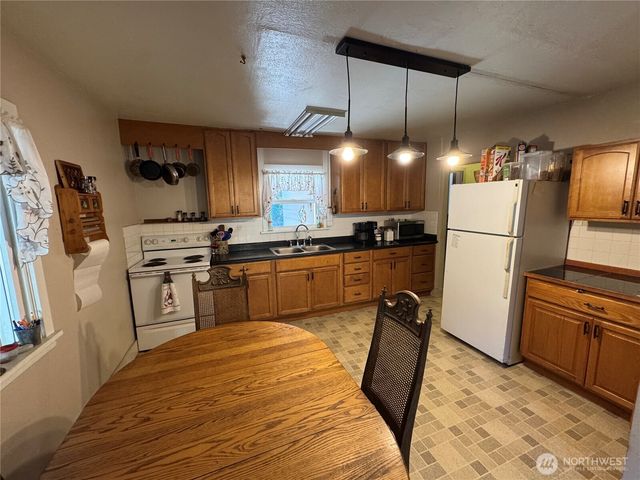 610 E. Patit Avenue, Dayton, WA 99328