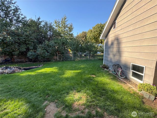610 E. Patit Avenue, Dayton, WA 99328