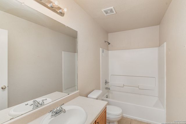 447 S WATER LN, New Braunfels, TX 78130