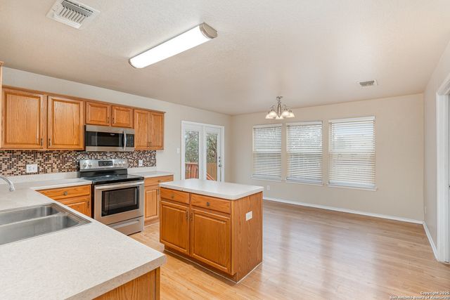 447 S WATER LN, New Braunfels, TX 78130
