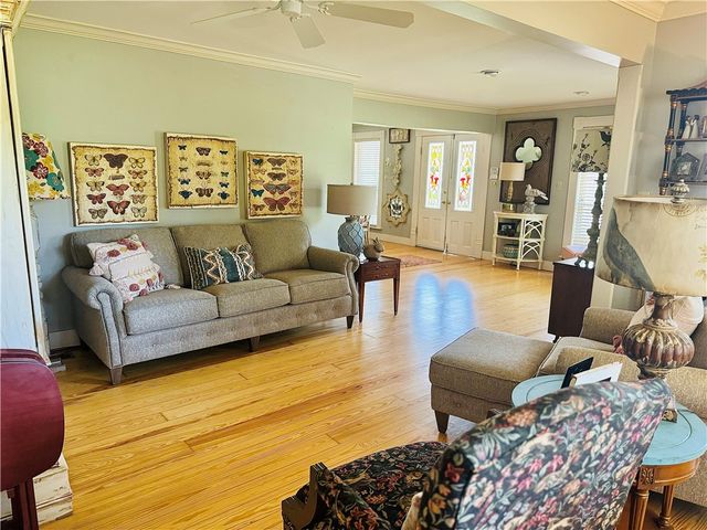 2816 Honeysuckle Lane, Russellville, AR 72801