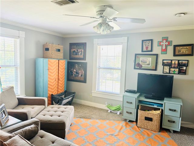 2816 Honeysuckle Lane, Russellville, AR 72801