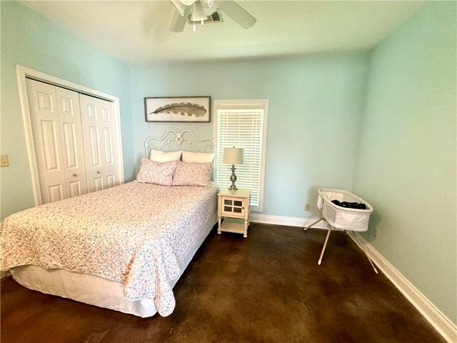 2816 Honeysuckle Lane, Russellville, AR 72801