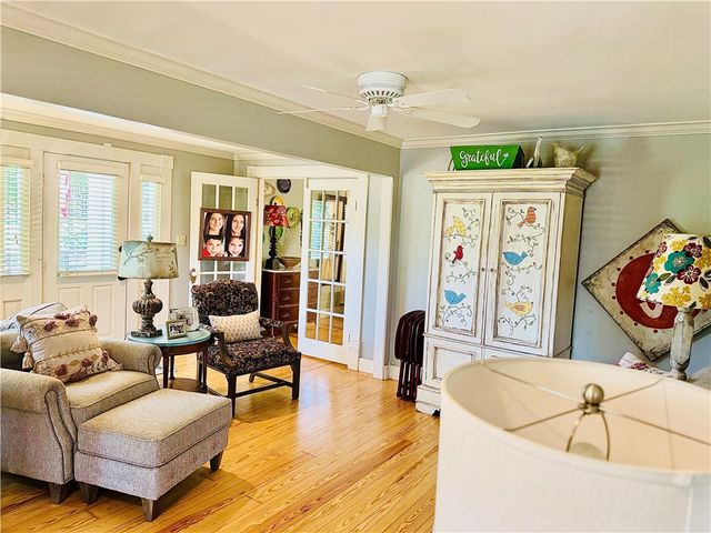 2816 Honeysuckle Lane, Russellville, AR 72801