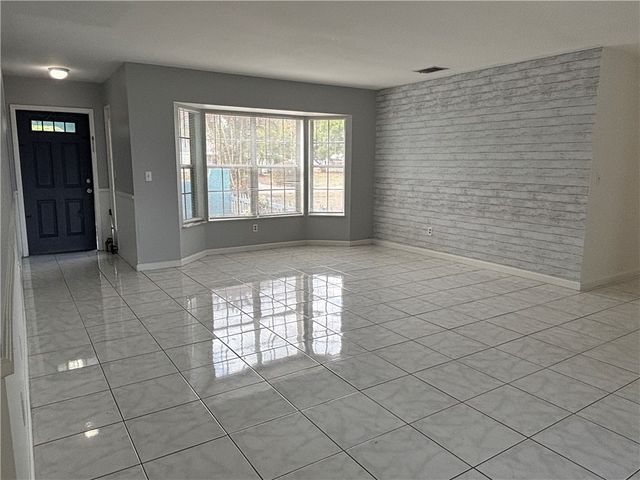 2450 8th Avenue SW, Vero Beach, FL 32962