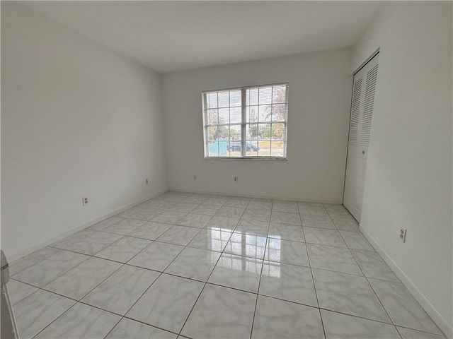 2450 8th Avenue SW, Vero Beach, FL 32962