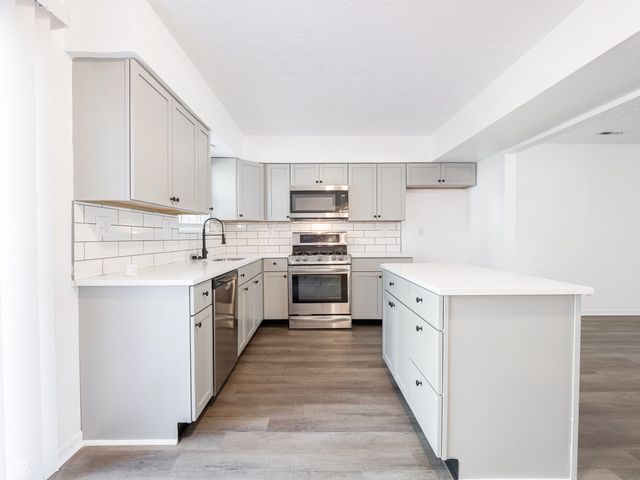 4948 Norcroft Drive, Indianapolis, IN 46221