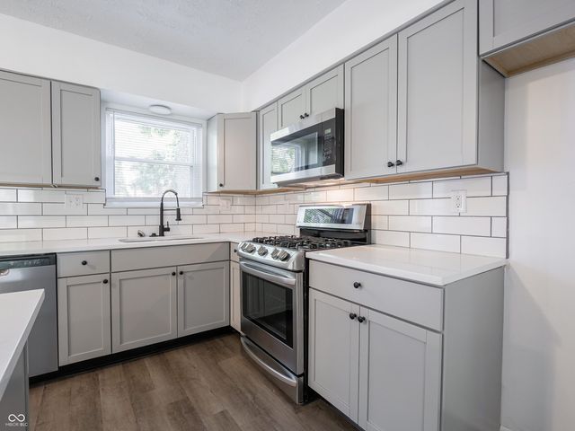 4948 Norcroft Drive, Indianapolis, IN 46221