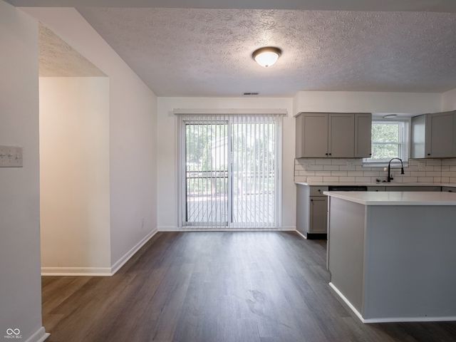 4948 Norcroft Drive, Indianapolis, IN 46221