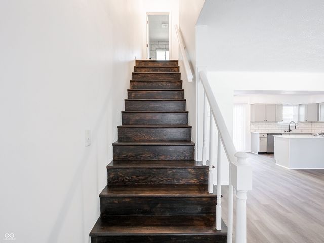 4948 Norcroft Drive, Indianapolis, IN 46221