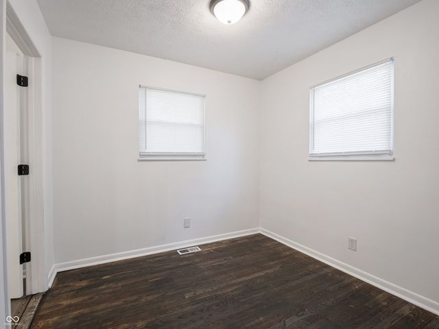 4948 Norcroft Drive, Indianapolis, IN 46221