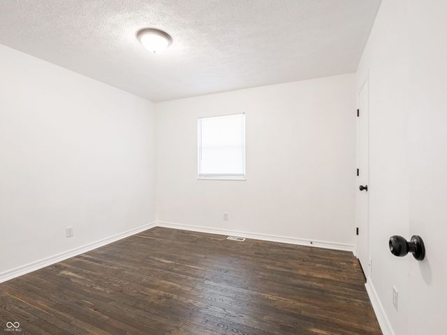 4948 Norcroft Drive, Indianapolis, IN 46221