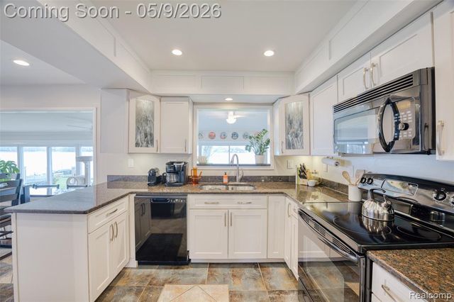 10171 Joanna K Avenue, White Lake, MI 48386