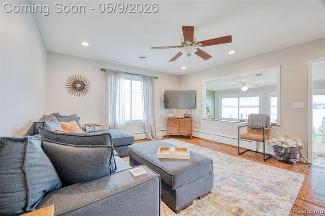 10171 Joanna K Avenue, White Lake, MI 48386