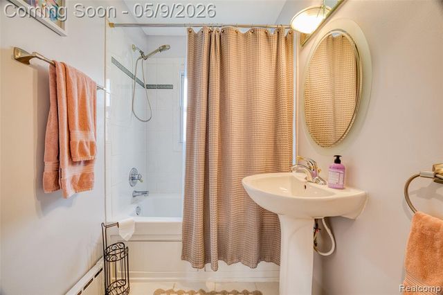 10171 Joanna K Avenue, White Lake, MI 48386