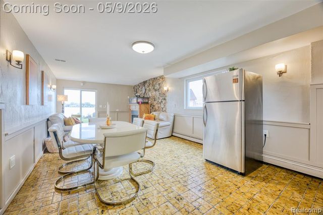 10171 Joanna K Avenue, White Lake, MI 48386