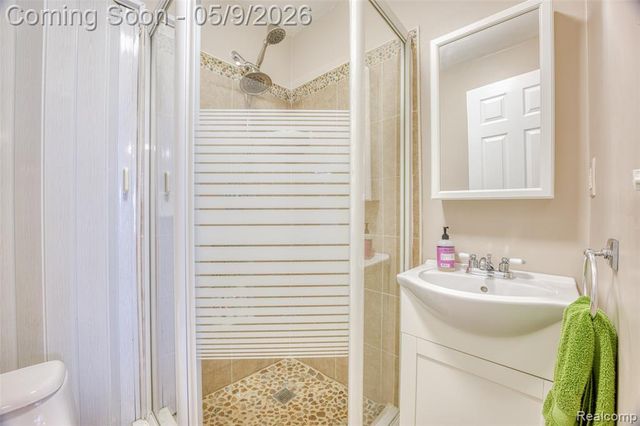 10171 Joanna K Avenue, White Lake, MI 48386
