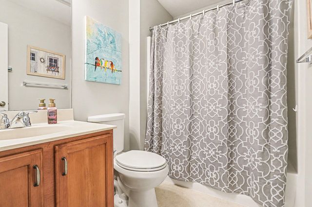 2141 Gray Oak Cove, Portage, MI 49024