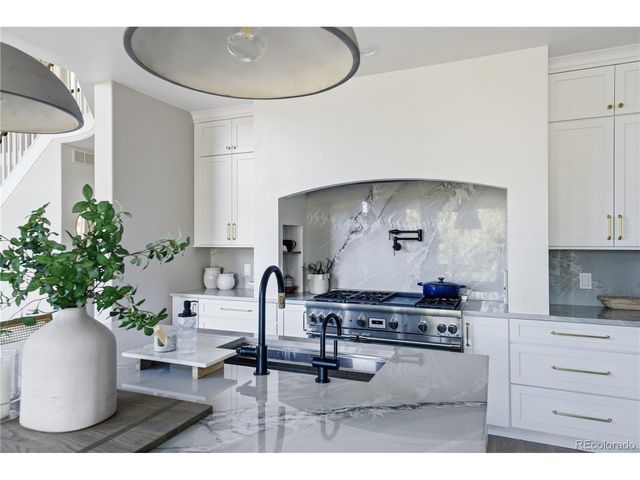 5345 Preserve Pkwy N, Greenwood Village, CO 80121