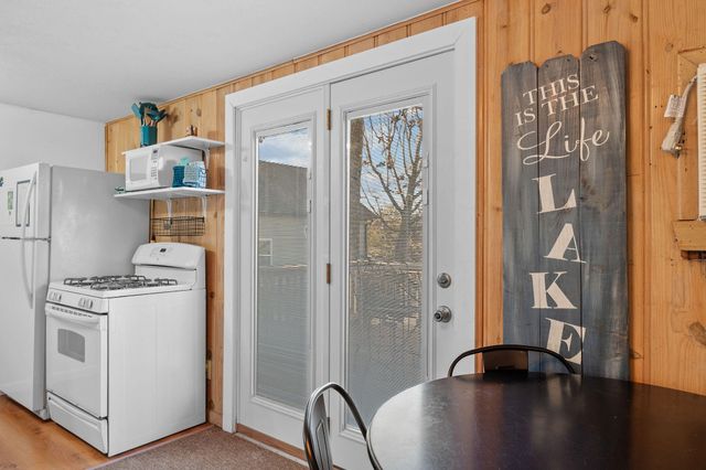 57 Kings Cove Lane, Reeds Spring, MO 65737