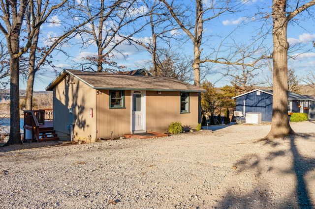 57 Kings Cove Lane, Reeds Spring, MO 65737