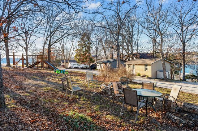 57 Kings Cove Lane, Reeds Spring, MO 65737