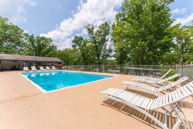 57 Kings Cove Lane, Reeds Spring, MO 65737