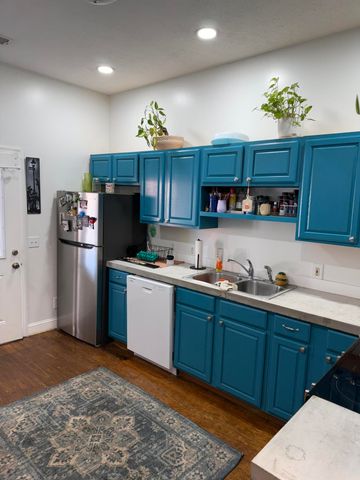 461 E Maxwell Street, Lexington, KY 40508