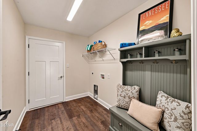 645 Snowflower Circle, Pigeon Forge, TN 37863