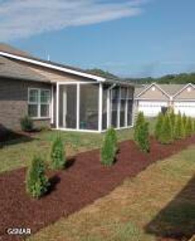 645 Snowflower Circle, Pigeon Forge, TN 37863