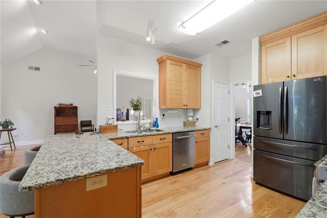 110 Copper Ridge Drive, Woodstock, GA 30188