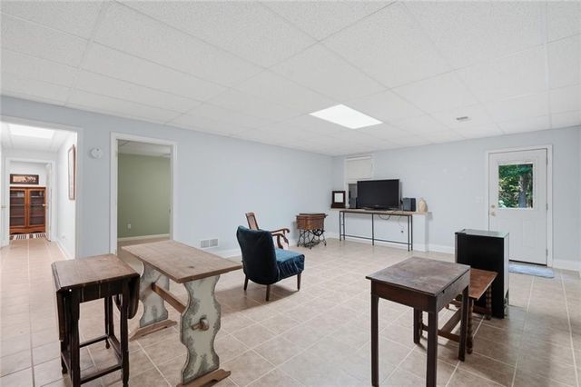 110 Copper Ridge Drive, Woodstock, GA 30188