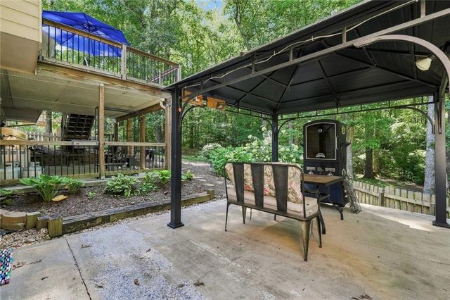 110 Copper Ridge Drive, Woodstock, GA 30188