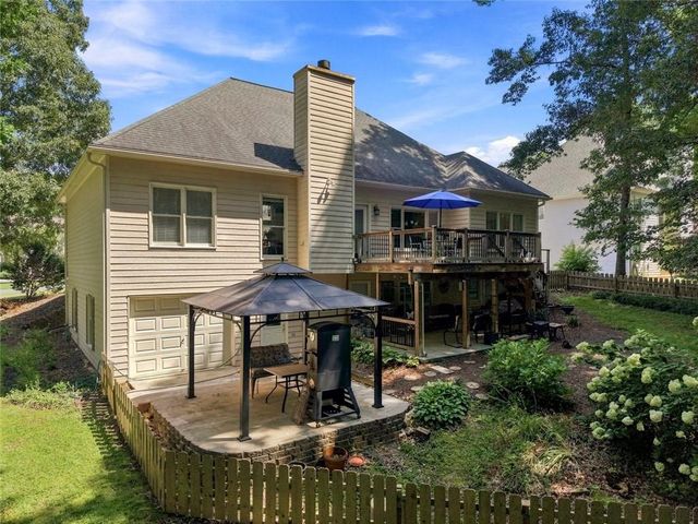 110 Copper Ridge Drive, Woodstock, GA 30188