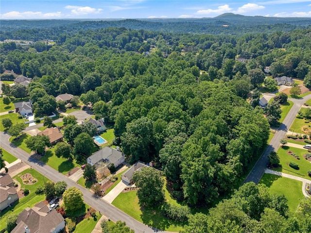 110 Copper Ridge Drive, Woodstock, GA 30188