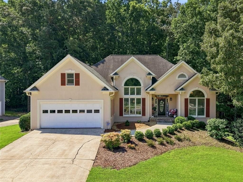 110 Copper Ridge Drive, Woodstock, GA 30188