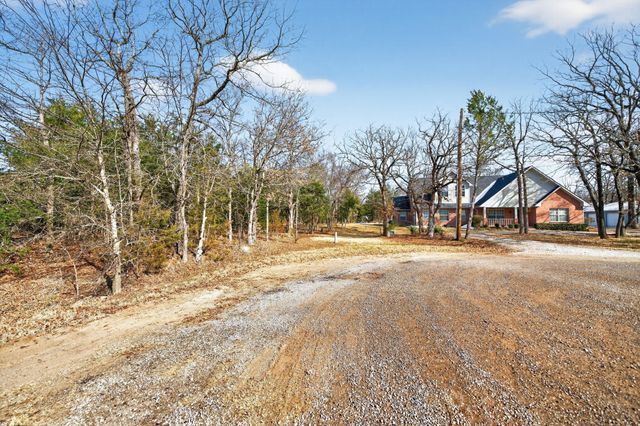 3051 County Road 3312, Greenville, TX 75402