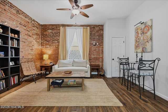 304 N Front Street Apt G, Wilmington, NC 28401