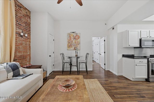 304 N Front Street Apt G, Wilmington, NC 28401